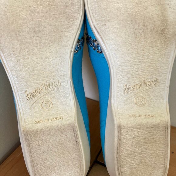 Leisure Treads Blue Felt Slippers Women's Vintage House Shoes White Rubber Soles - Picture 7 of 7